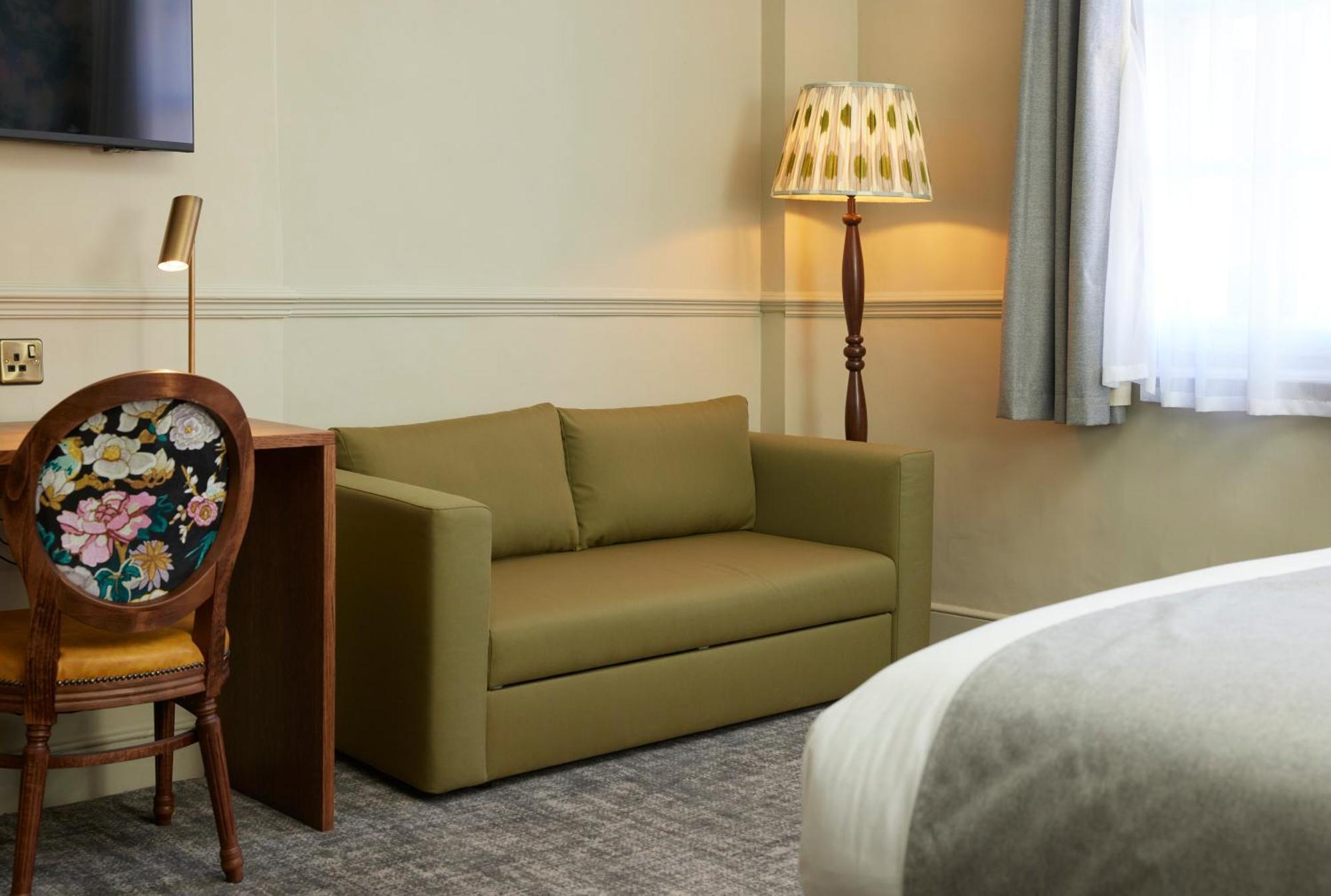 Hotel The White Hart By Greene King 3*
